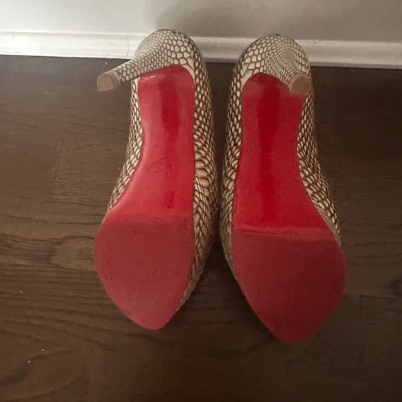 Christian Louboutin Snakeskin Peep Toe Heels 38 - Picture 3 of 5